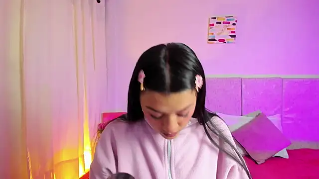 Asuna rouse online show from March 4, 2026, 4:09 am