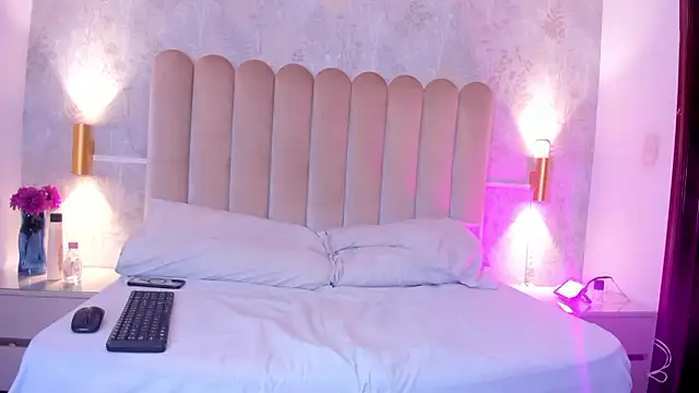 SamanthaGrace1 online show from February 19, 2026, 5:26 am