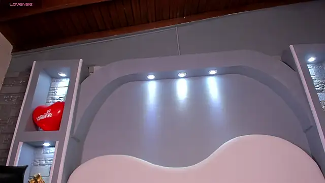 Sweet Celeste06 online show from February 20, 2026, 10:55 pm