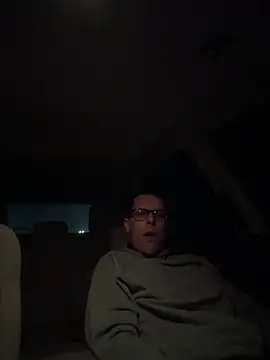 Snapshot of adonimus94 chatting on April 9, 2026, 1:07 am adonimus94 online show from April 9, 2026, 1:07 am