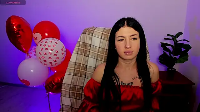 Snapshot of milanasky5 chatting on February 13, 2026, 4:07 pm milanasky5 online show from February 13, 2026, 4:07 pm