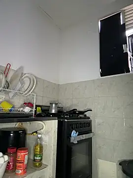 samanta big ass  online show from April 22, 2026, 11:28 am