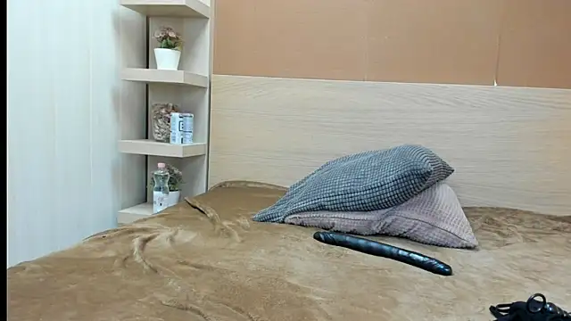 PinkyTwerkyX online show from April 24, 2026, 1:57 pm