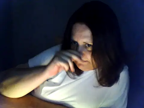Snapshot of LockyCharm111 chatting on June 30, 2026, 6:41 pm LockyCharm111 online show from June 30, 2026, 6:41 pm