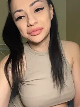 Layana Ro online show from February 25, 2026, 9:36 pm