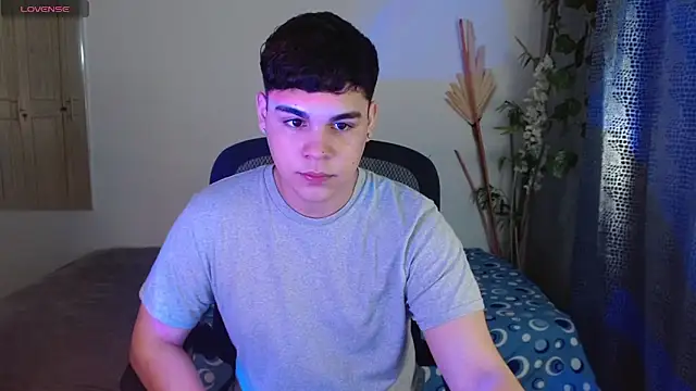 eithan jonnes online show from March 27, 2026, 7:15 pm