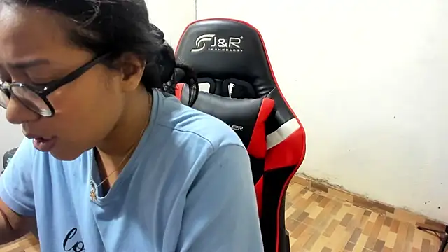 QueenNyxx online show from April 7, 2026, 2:30 pm