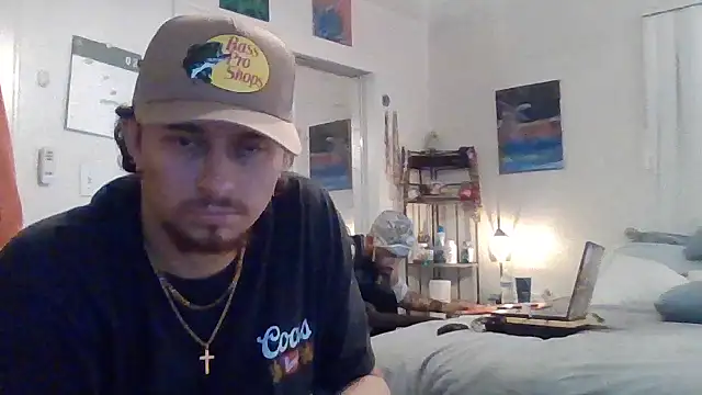 Snapshot of Tallhungandcloudy chatting on February 14, 2026, 6:46 am Tallhungandcloudy online show from February 14, 2026, 6:46 am