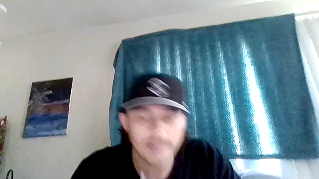 Snapshot of Tallhungandcloudy chatting on February 21, 2026, 10:01 pm Tallhungandcloudy online show from February 21, 2026, 10:01 pm