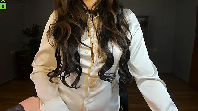 Snapshot of Effy_Royse chatting on July 15, 2026, 5:36 am Effy Royse online show from July 15, 2026, 5:36 am