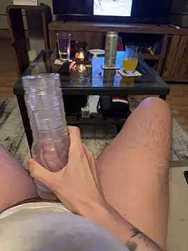 Snapshot of Hornyboy29cum chatting on February 18, 2026, 1:03 am Hornyboy29cum online show from February 18, 2026, 1:03 am