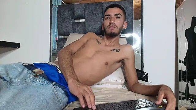 Noah-JONES online show from February 21, 2026, 3:30 am