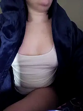 HornyCumBitch online show from February 18, 2026, 1:58 am