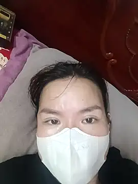 Trang26 online show from April 18, 2026, 2:41 pm