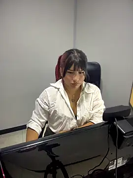 nyx  x online show from March 4, 2026, 12:51 am