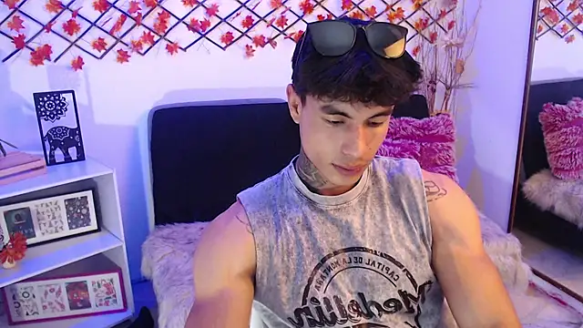 IanWest  online show from June 9, 2026, 6:09 pm