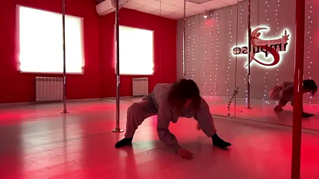 SlunkRear online show from February 15, 2026, 1:17 am