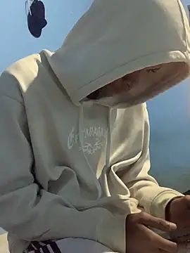 mondacuo3000 online show from February 14, 2026, 3:23 pm