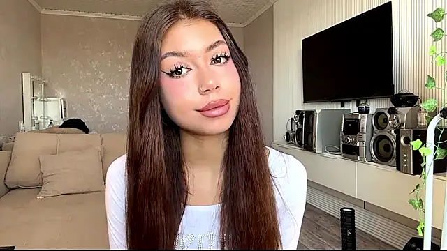 You Club Winx online show from March 23, 2026, 7:08 am