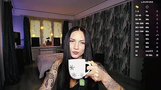 Snapshot of comeherehoney chatting on May 29, 2026, 4:35 pm comeherehoney online show from May 29, 2026, 4:35 pm