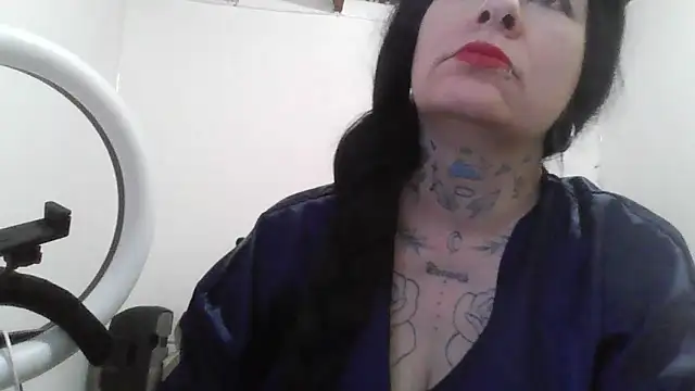 mia vantt online show from March 30, 2026, 12:50 pm