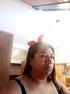 eva vidal  online show from May 13, 2026, 5:42 pm