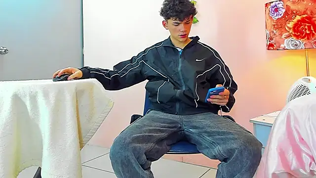 Philippsx online show from February 18, 2026, 11:34 pm