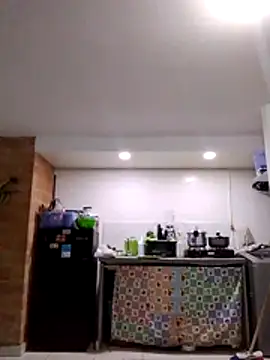 anghelina2000 online show from March 11, 2026, 11:43 pm