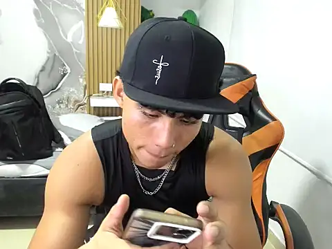 Snapshot of marcus_dick___ chatting on August 6, 2026, 3:56 am marcus dick online show from August 6, 2026, 3:56 am