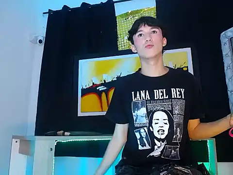 jullian ricci online show from March 23, 2026, 8:08 pm