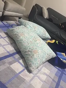 harleyquin00 online show from February 25, 2026, 8:52 pm