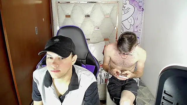 Top and bottom online show from March 12, 2026, 8:24 pm