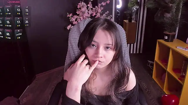 May Ling online show from April 2, 2026, 10:55 am