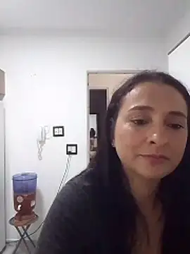 luamel2126 online show from March 7, 2026, 4:12 pm