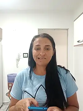 luamel2126 online show from February 28, 2026, 3:33 pm