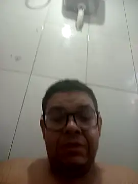 Snapshot of DGdaSul chatting on April 3, 2026, 9:38 am DGdaSul online show from April 3, 2026, 9:38 am