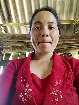 molly-xx online show from April 12, 2026, 4:49 am