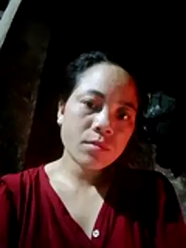 molly-xx online show from April 15, 2026, 9:59 pm