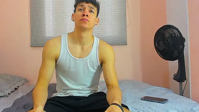 Muscle  Myke online show from February 21, 2026, 12:29 pm