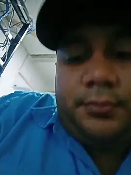 Mohamed1627 online show from May 19, 2026, 4:08 am
