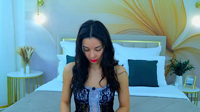 LisaNelson online show from April 19, 2026, 3:07 am