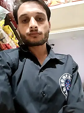 Beinghorny83 online show from April 5, 2026, 5:52 pm