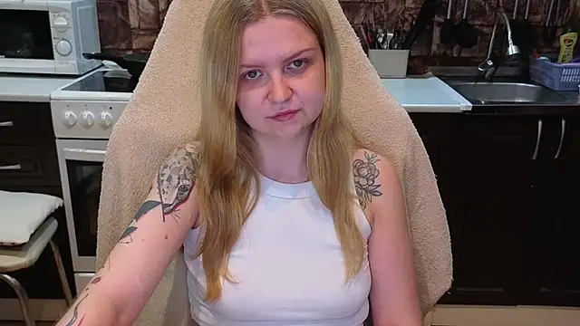 Snapshot of AnitaXVine chatting on July 25, 2026, 6:47 pm AnitaXVine online show from July 25, 2026, 6:47 pm