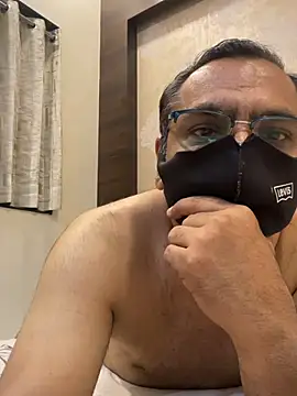 Snapshot of maleattention chatting on March 26, 2026, 5:11 pm maleattention online show from March 26, 2026, 5:11 pm