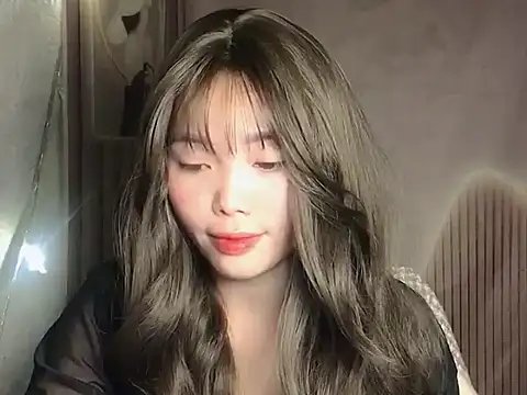 Girl-crazy1 online show from February 25, 2026, 8:19 pm