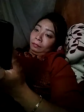 cute-shine online show from April 19, 2026, 12:11 am