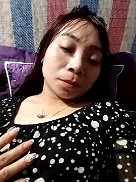 cute-shine online show from February 17, 2026, 1:25 am