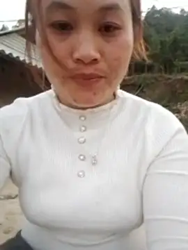 bany-lee online show from April 11, 2026, 11:36 am