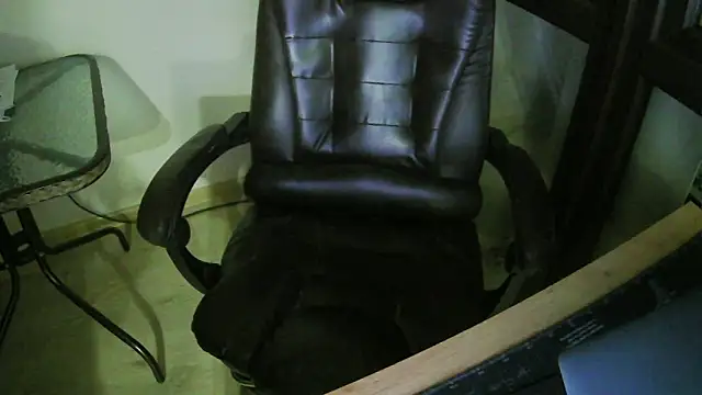 Marliten online show from February 12, 2026, 9:47 pm