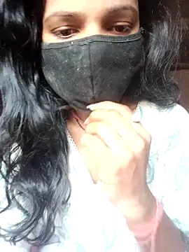 Desi Couple P online show from April 29, 2026, 1:43 am